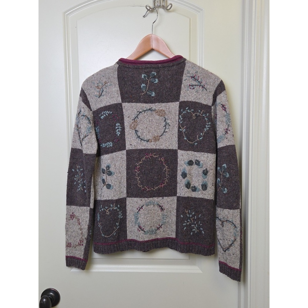Vtg 2001 Hand Embroidered Sweater Hobbit Forest Cottage Christopher &‎ Banks S - Picture 4 of 11